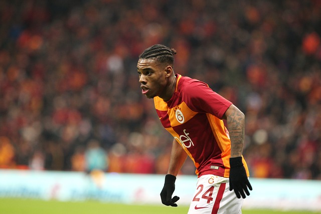 本賽季初 本賽季初